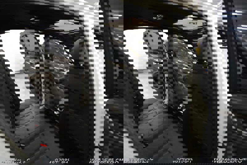 Used 2020 BMW 530e image 23