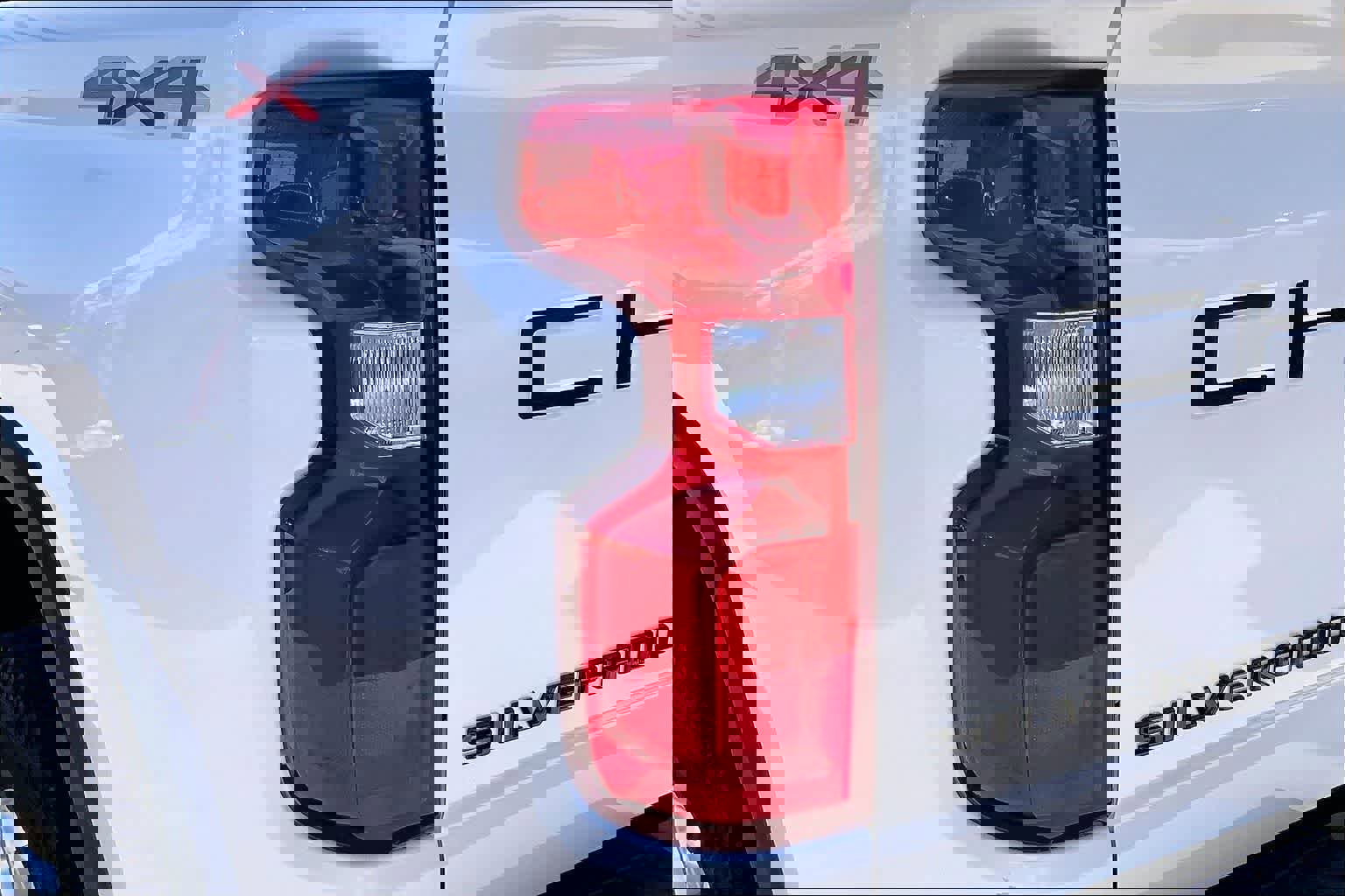 Used 2020 Chevrolet Silverado 2500 LTZ w/ LTZ Plus Package image 32