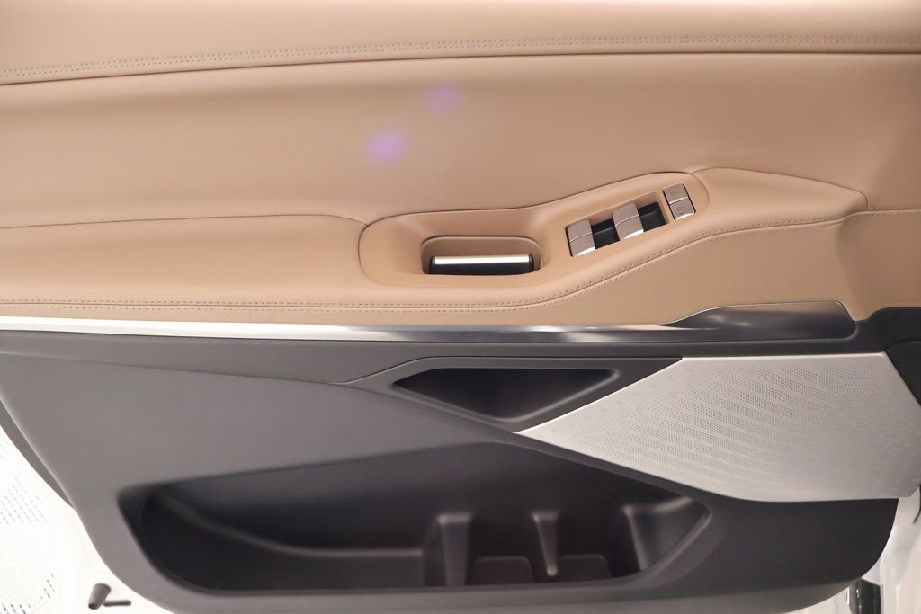 New 2025 Lincoln Navigator Black Label image 19