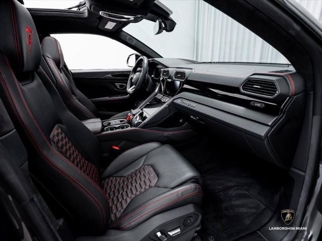 Used 2023 Lamborghini Urus S AWD/4WD image 36