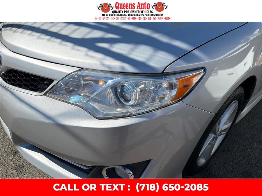 Used 2013 Toyota Camry SE FWD image 35