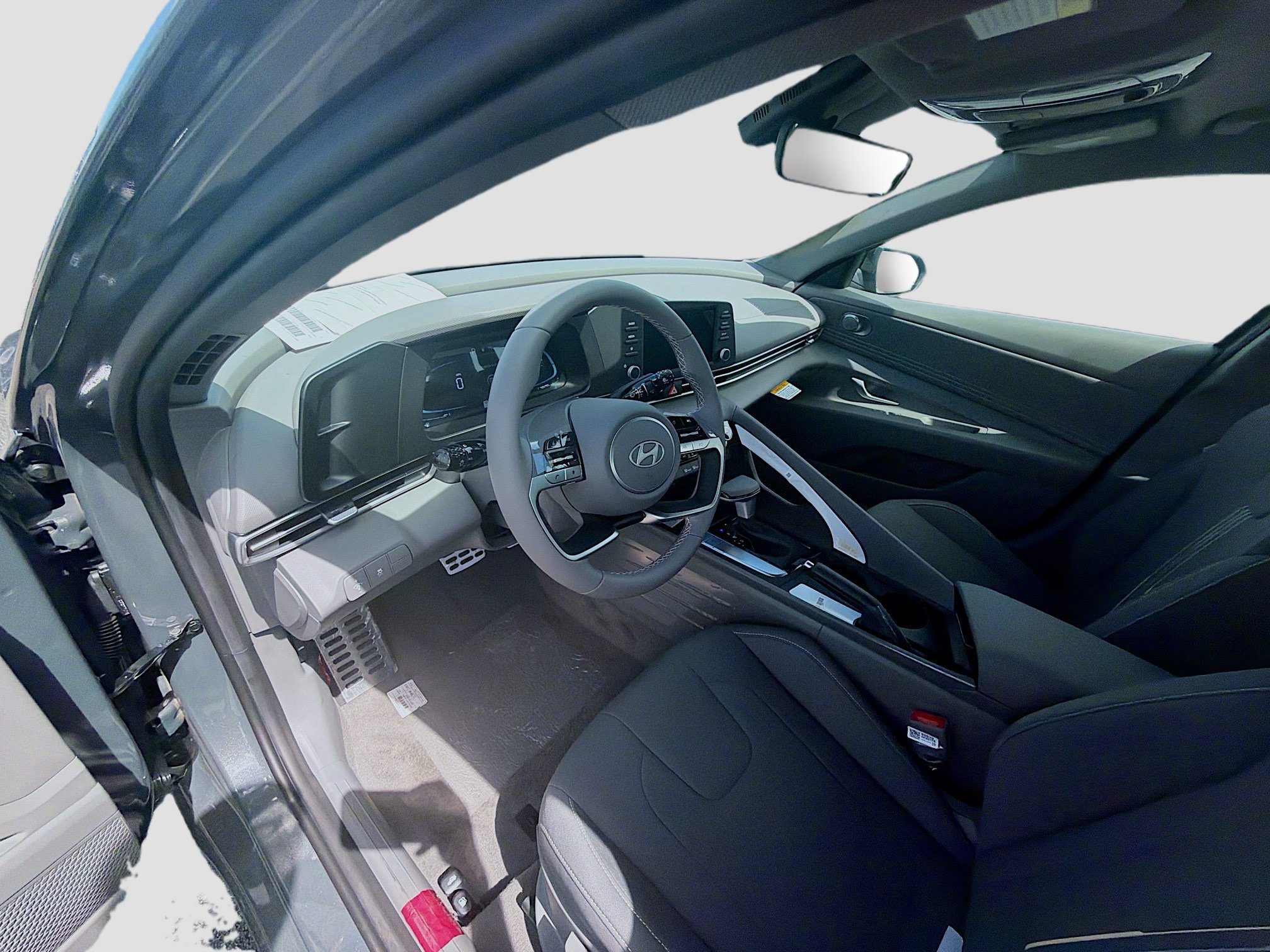 New 2026 Hyundai Elantra Sport FWD image 7