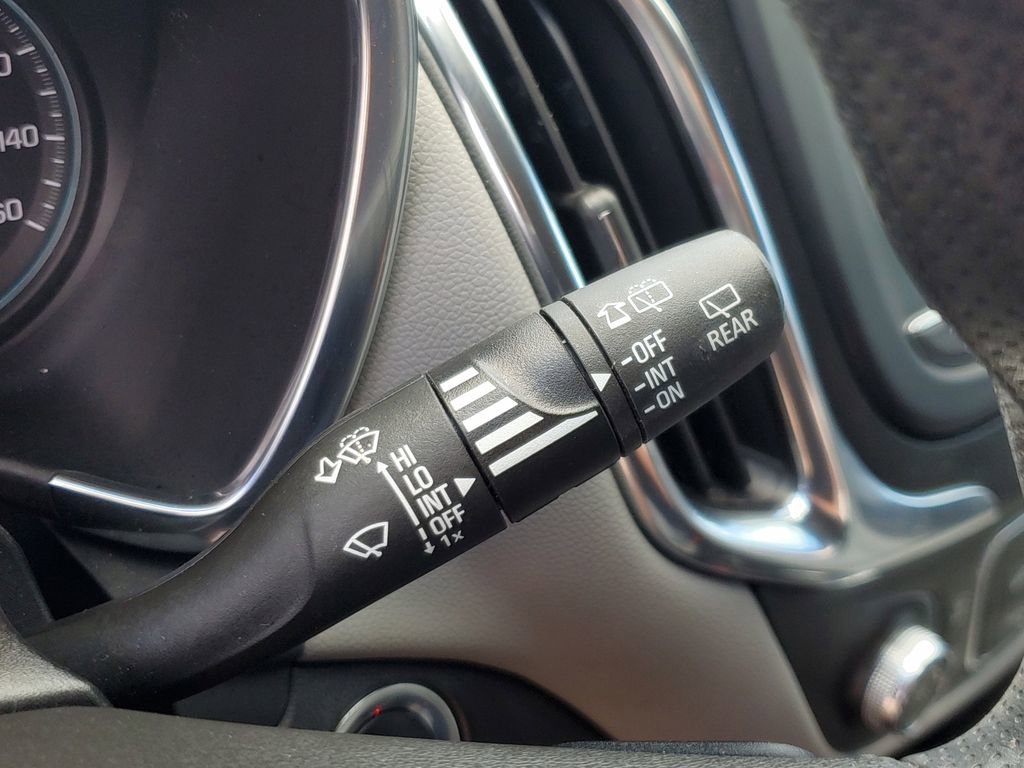 Used 2022 Chevrolet Equinox LS w/ LS Convenience Package image 26