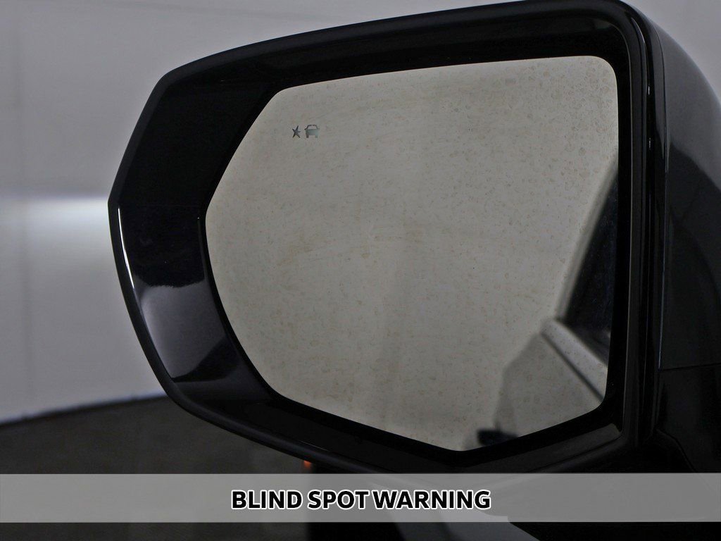 Used 2025 Chevrolet Tahoe LT image 7