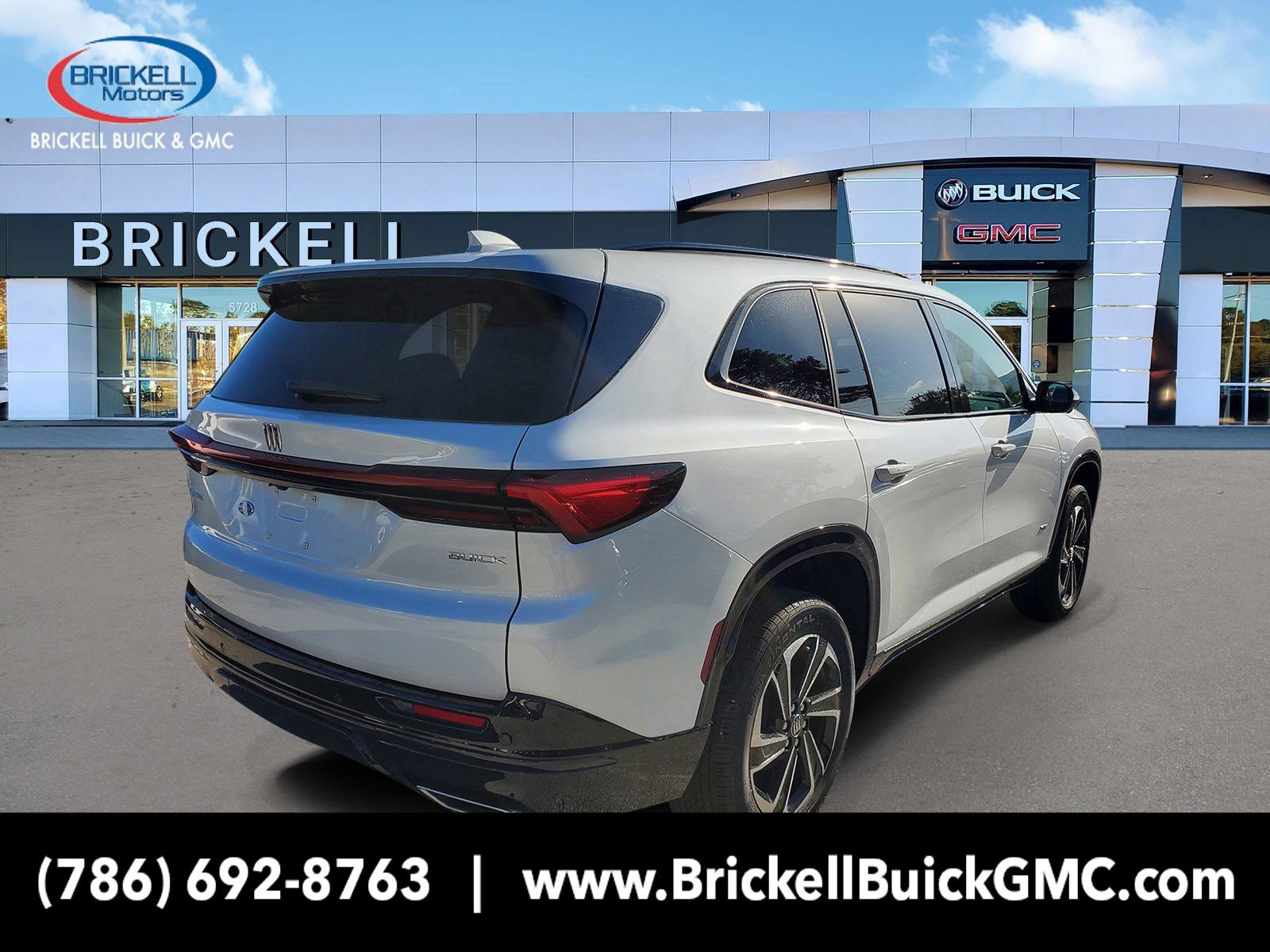 New 2025 Buick Enclave Sport Touring w/ Power Package FWD image 3