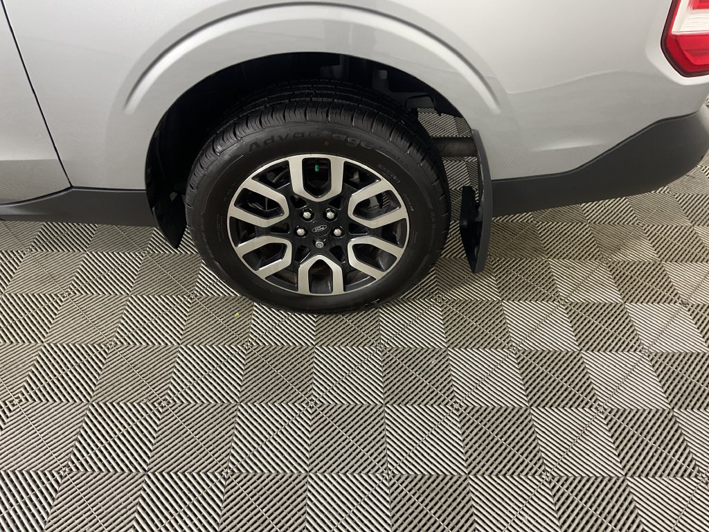 Used 2022 Ford Maverick Lariat w/ Lariat Luxury Package AWD/4WD image 8