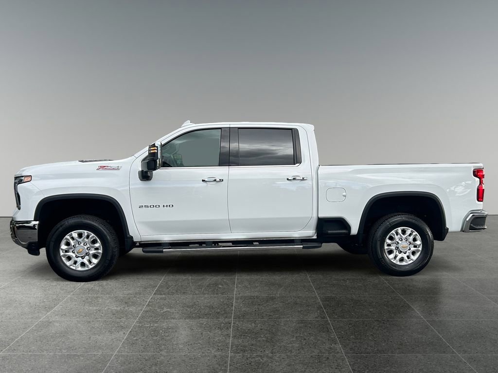 Used 2024 Chevrolet Silverado 2500 LTZ w/ LTZ Plus Package image 4