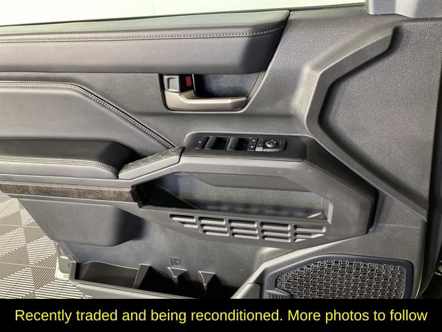 Used 2024 Toyota Tacoma Limited w/ Limited Package (LT) AWD/4WD image 24