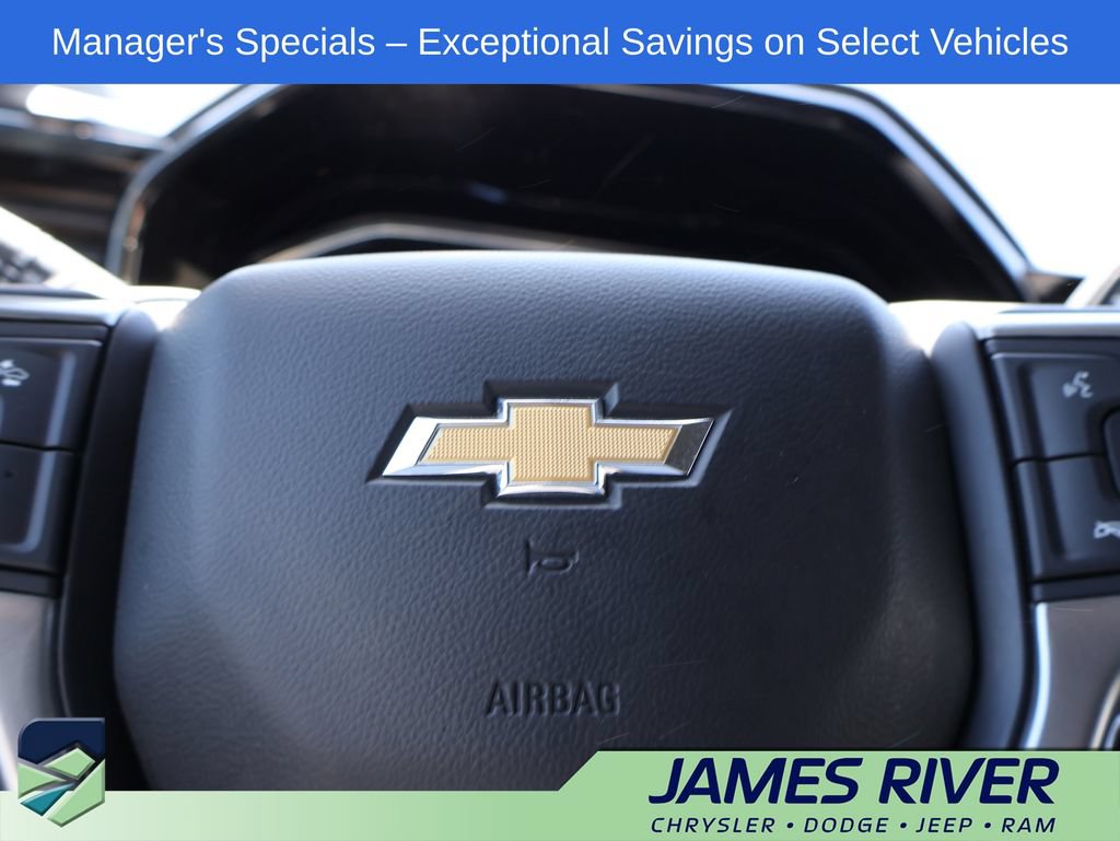 Used 2025 Chevrolet Silverado 1500 LT AWD/4WD image 26