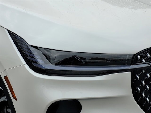 New 2026 Lincoln Nautilus Premier image 10