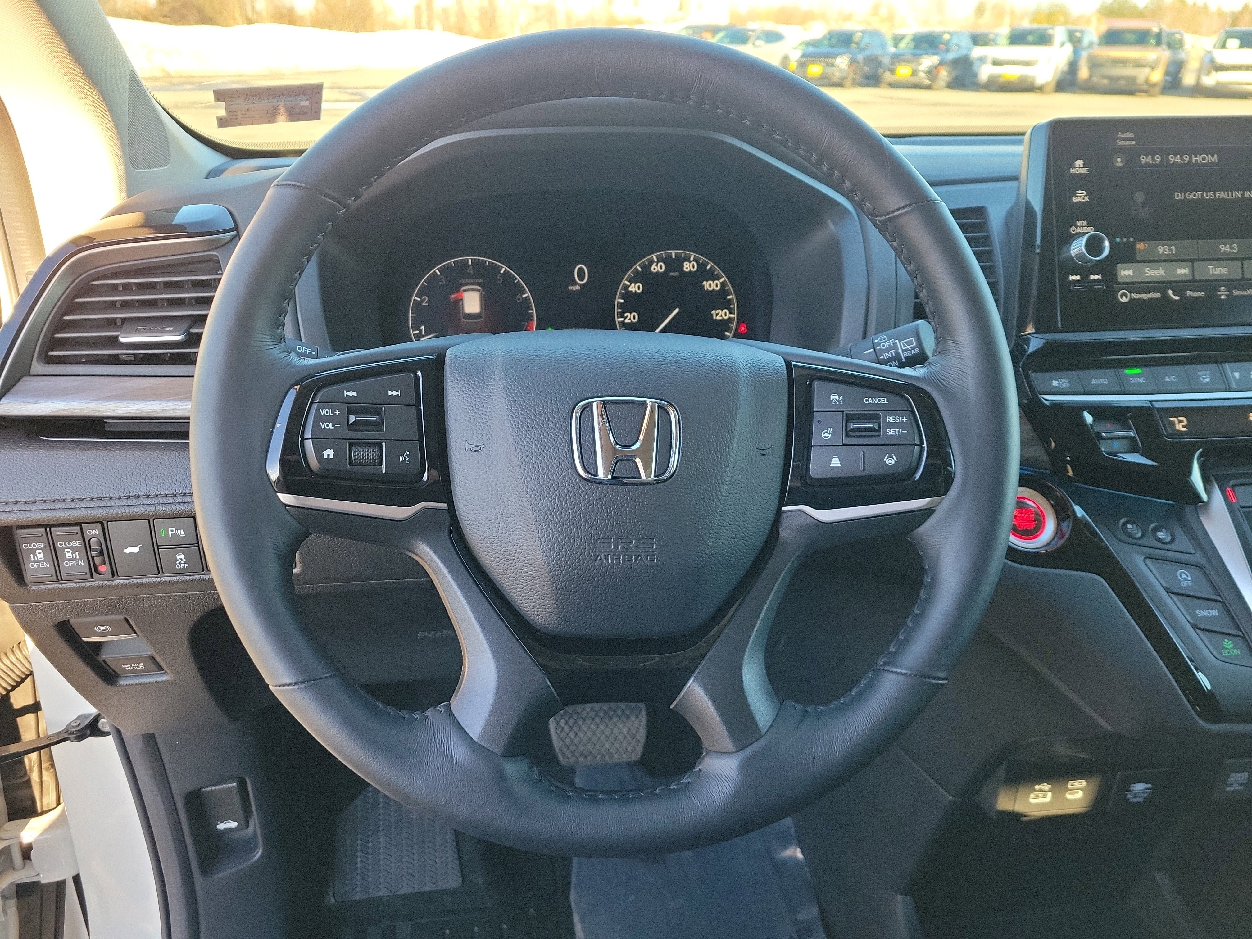 Used 2025 Honda Odyssey Elite image 22