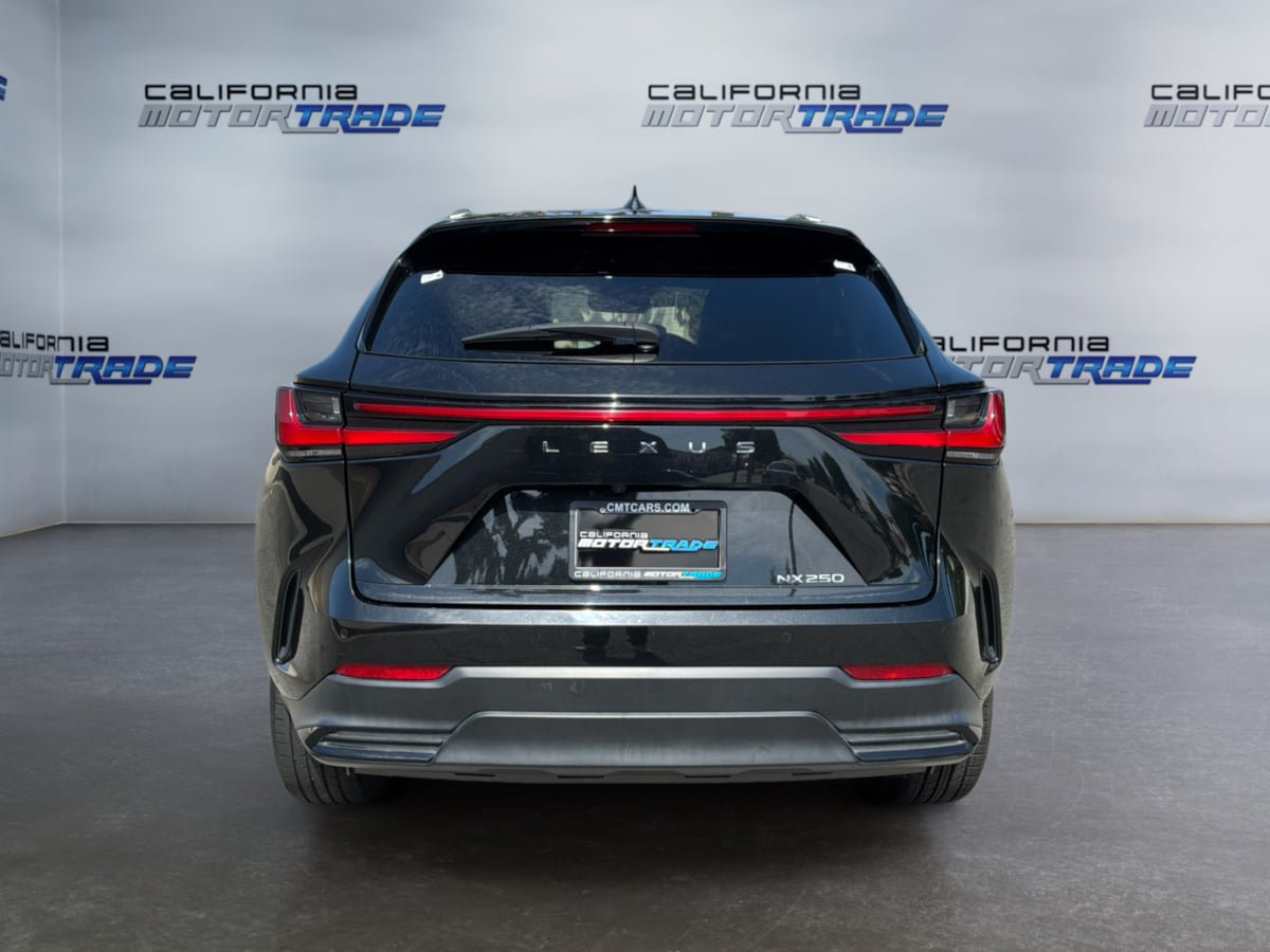 Used 2023 Lexus NX 250 FWD image 6