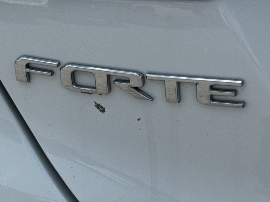Used 2021 Kia Forte GT-Line FWD image 21