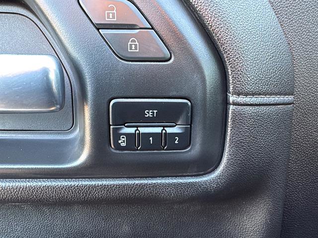 Used 2023 Chevrolet Silverado 2500 LTZ image 16