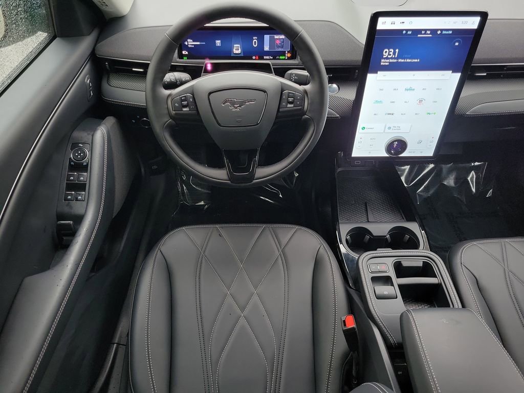 Used 2025 Ford Mustang Mach-E Select image 17