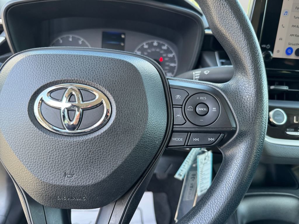 Used 2023 Toyota Corolla LE FWD image 20