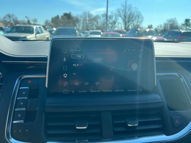 Used 2023 GMC Yukon SLE image 19