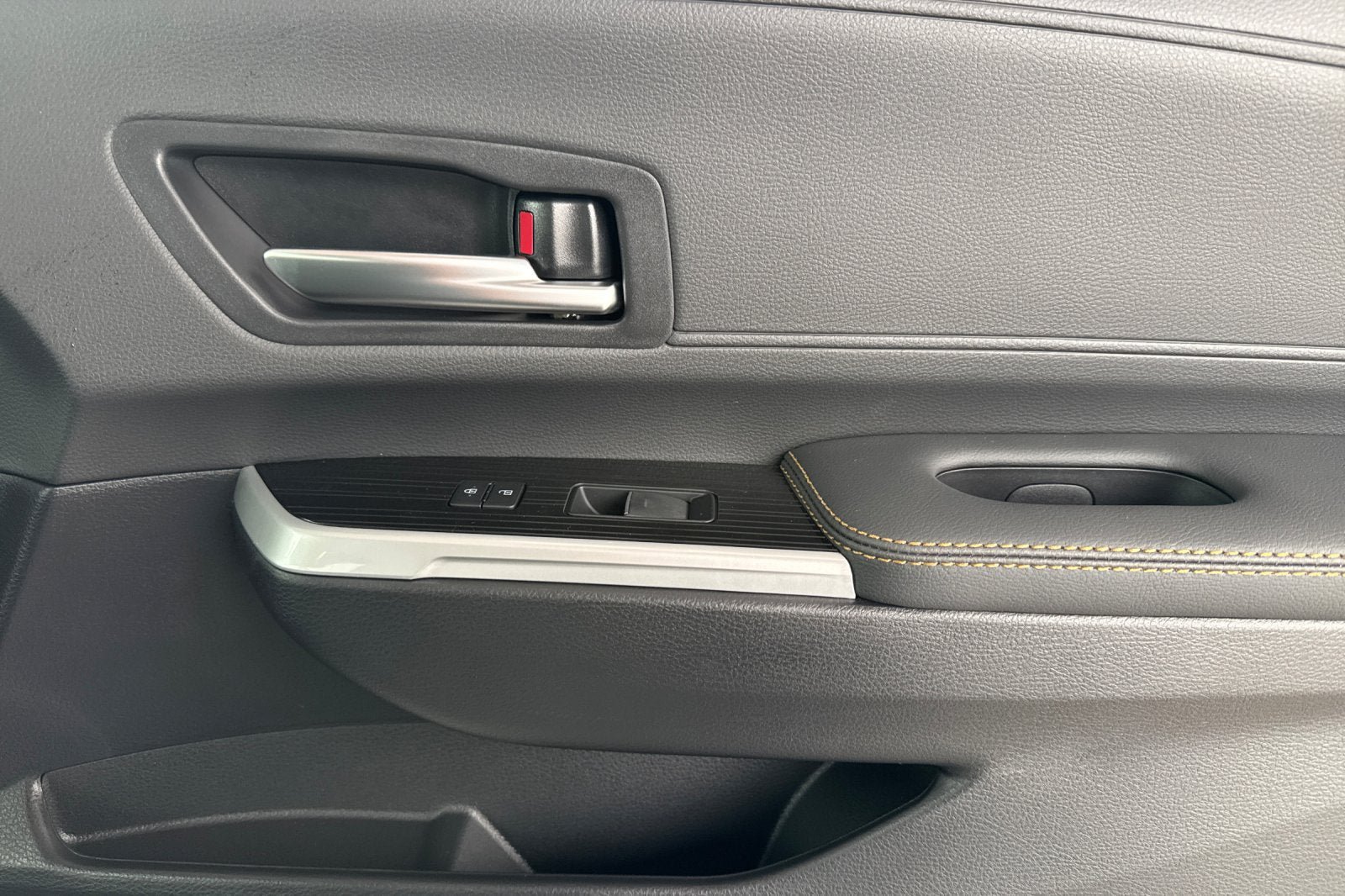 New 2026 Toyota Sienna XLE Woodland Edition AWD/4WD image 20