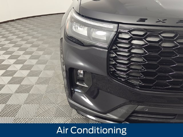 New 2027 Ford Explorer ST-Line w/ Premium Package AWD/4WD image 13