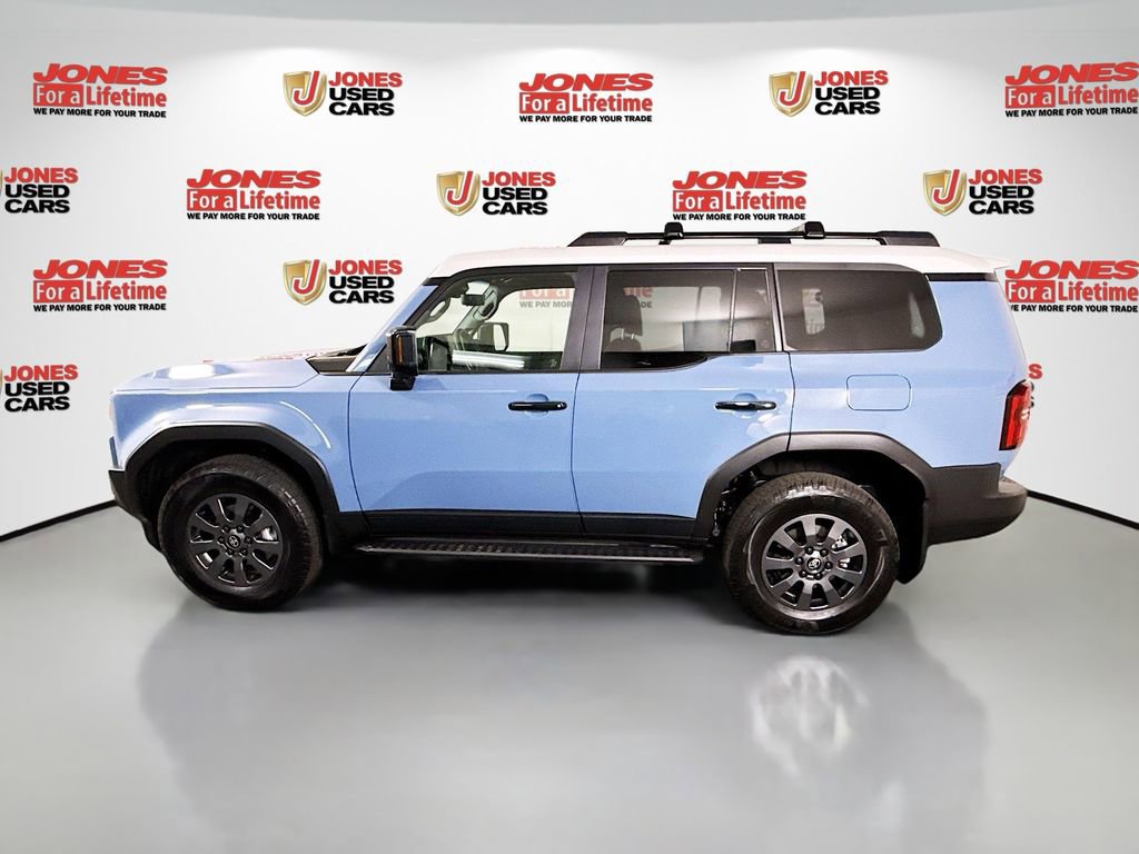 Certified 2025 Toyota Land Cruiser w/ Premium Package AWD/4WD image 17