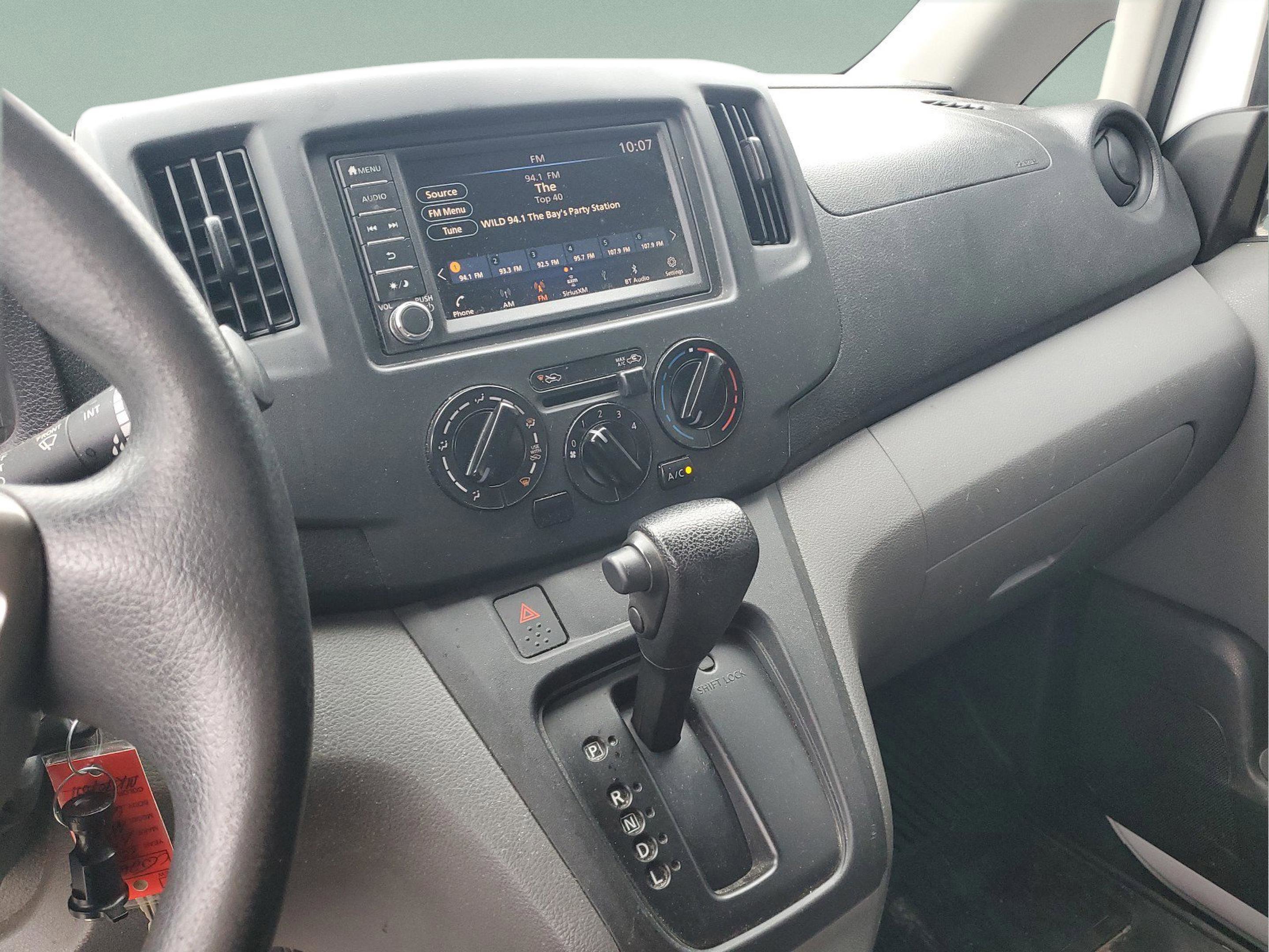 Used 2021 Nissan NV200 S FWD image 23