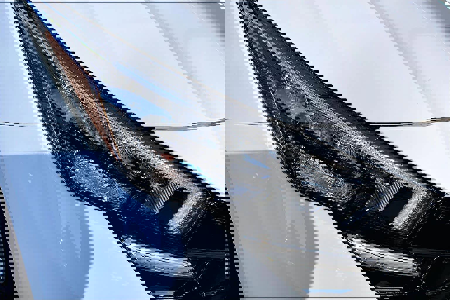 New 2025 Nissan Versa S image 18