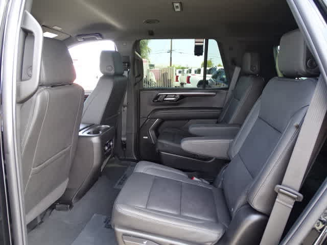 Used 2026 Chevrolet Tahoe LT w/ Comfort Package AWD/4WD image 22