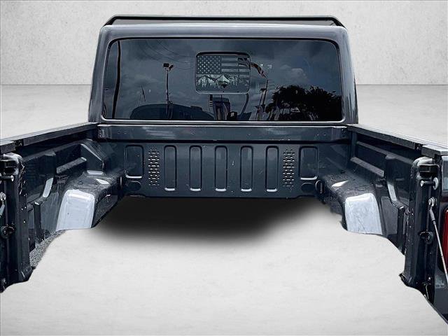 Used 2022 Jeep Gladiator Overland w/ Popular Equipment Package AWD/4WD image 29