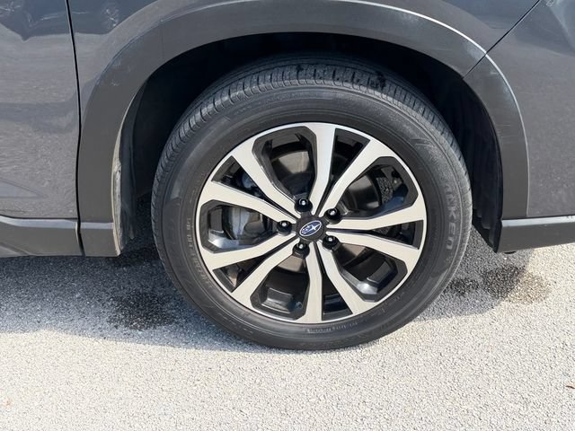 Used 2023 Subaru Forester Limited AWD/4WD image 10