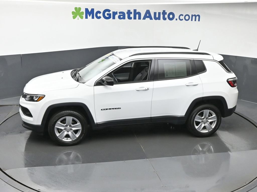 Used 2022 Jeep Compass Latitude w/ Convenience Group image 19