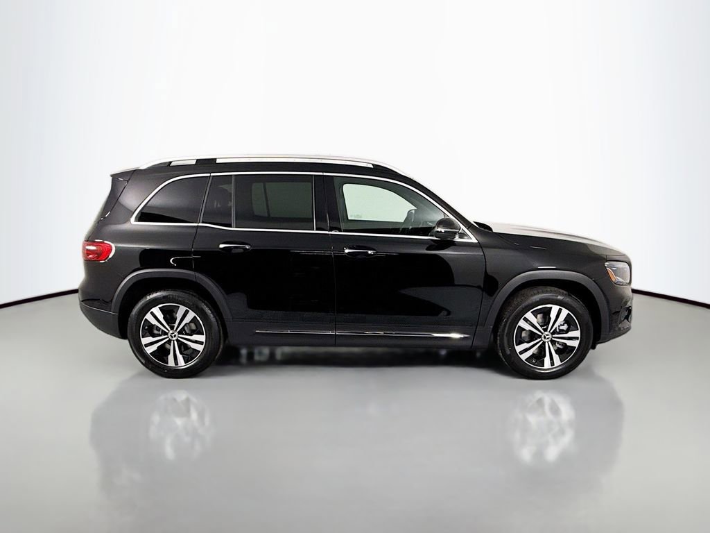 Used 2025 Mercedes-Benz GLB 250 GLB 250 image 4
