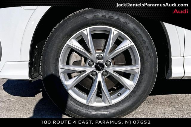 Used 2023 Audi Q3 2.0T Premium w/ Convenience Package image 8