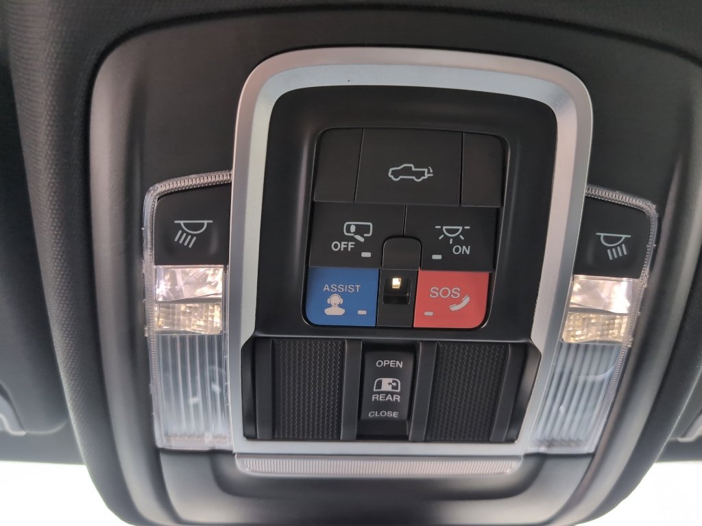 Used 2022 RAM 1500 Limited w/ Body-Colour Bumper Group AWD/4WD image 15