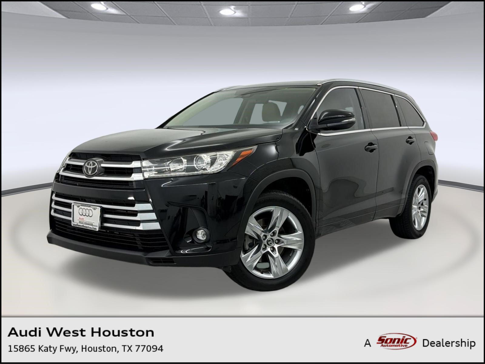 Used 2019 Toyota Highlander Limited FWD video 1