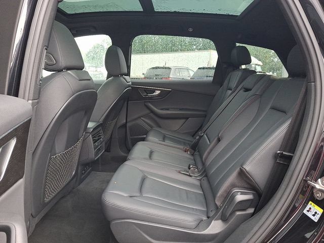 Used 2021 Audi Q7 3.0T Premium Plus AWD/4WD image 11