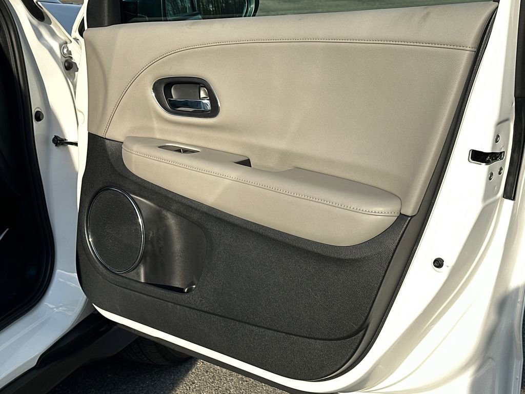 Certified 2022 Honda HR-V EX-L image 15