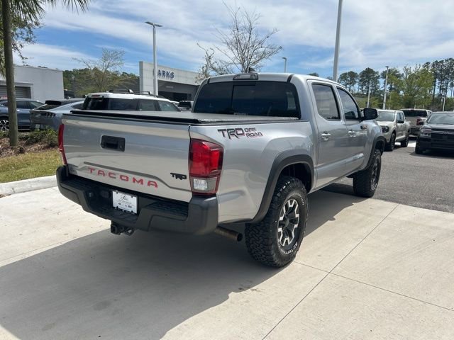Used 2019 Toyota Tacoma TRD Off-Road RWD image 4