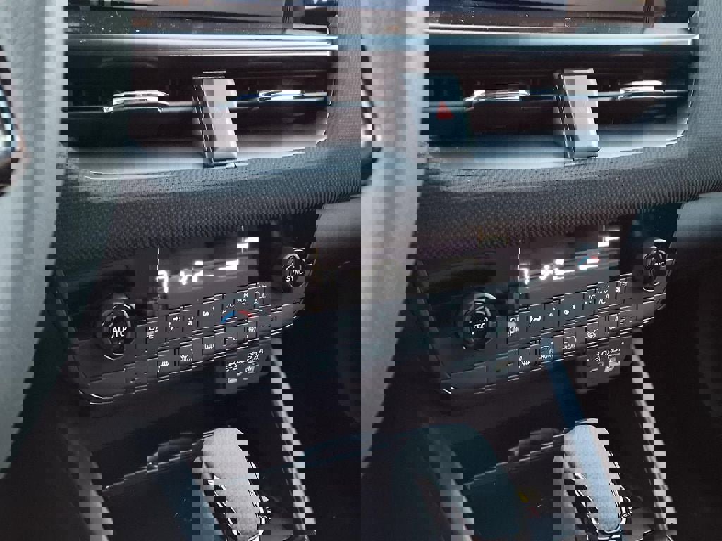 New 2026 Subaru Outback Limited image 8