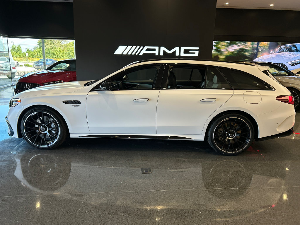 New 2027 Mercedes-Benz E 53 AMG e 4MATIC Wagon image 4