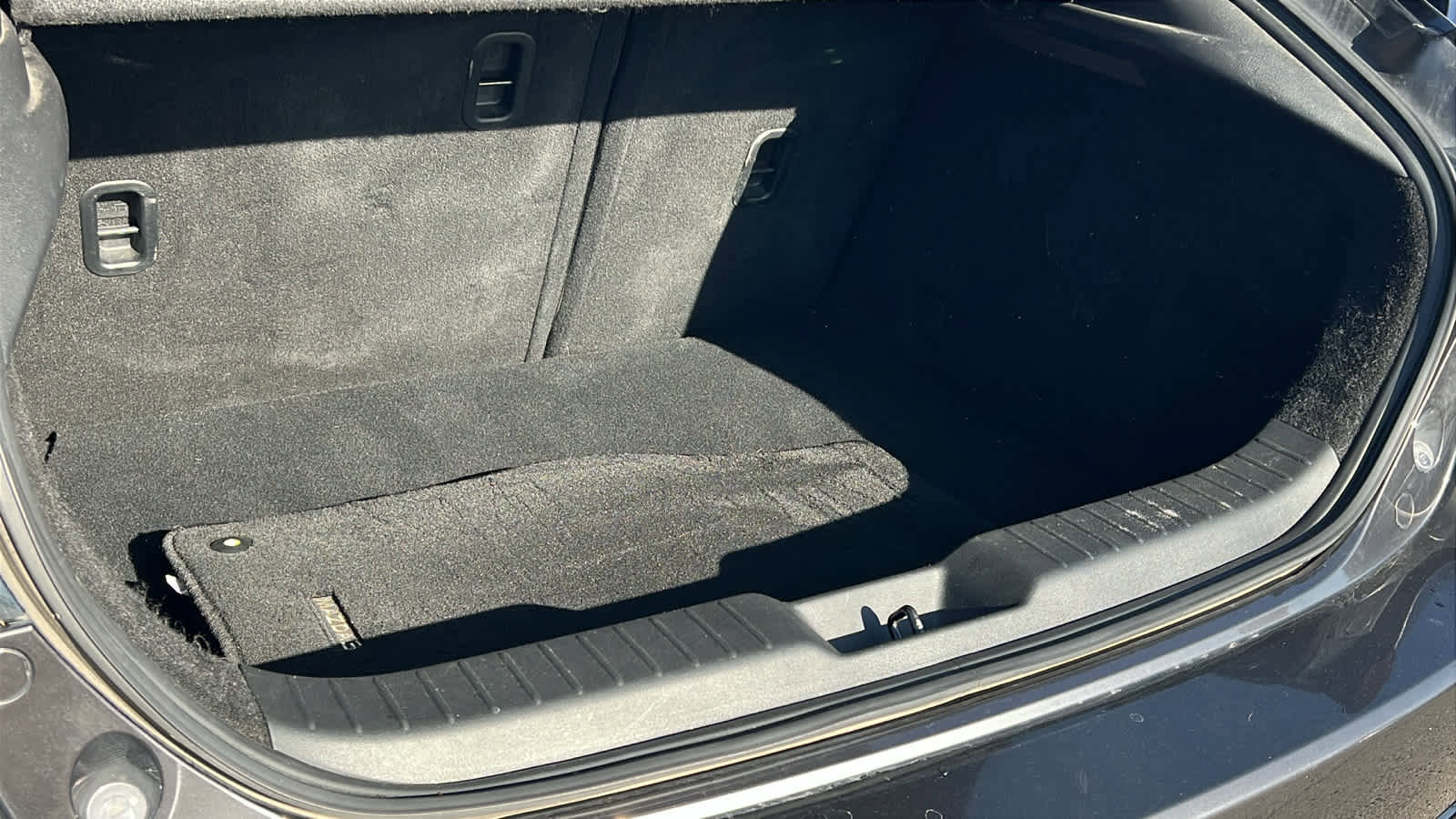 Used 2023 MAZDA MAZDA3 s image 27
