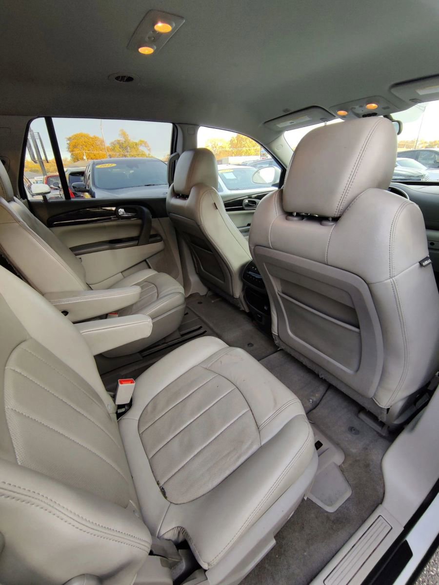 Used 2016 Buick Enclave Leather image 14