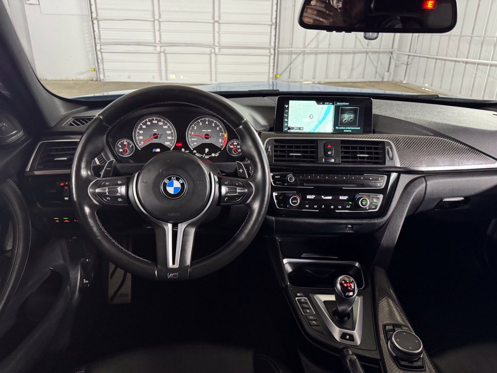 Used 2017 BMW M3 RWD image 26