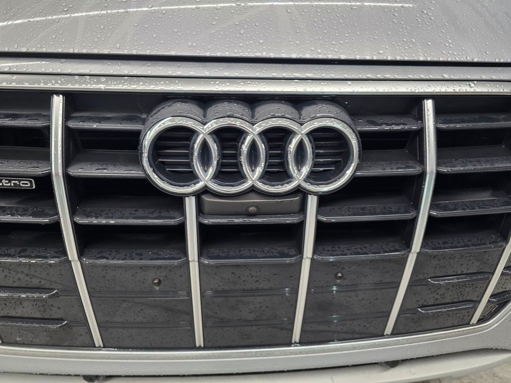 Used 2022 Audi Q5 2.0T Premium Plus AWD/4WD image 9