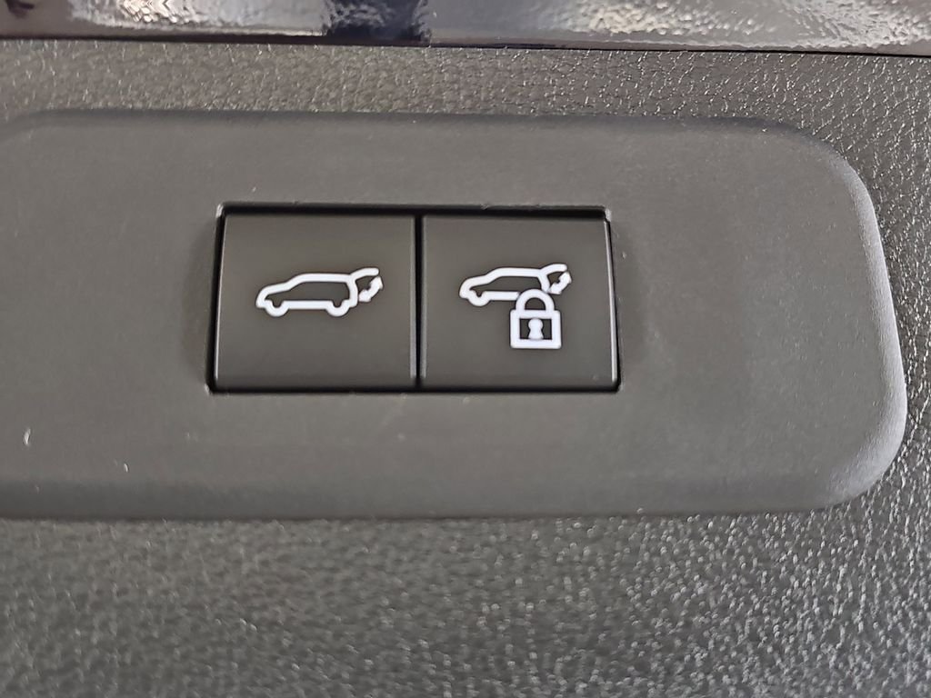 New 2026 Lexus TX 500h AWD image 13