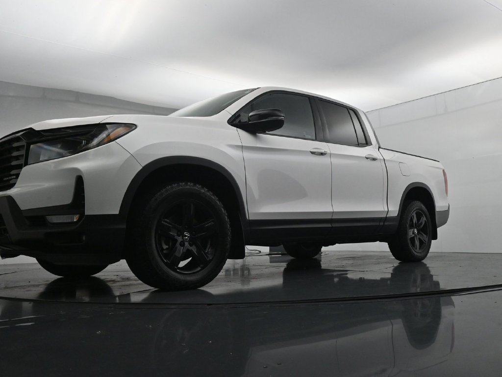 Used 2023 Honda Ridgeline Black Edition image 34