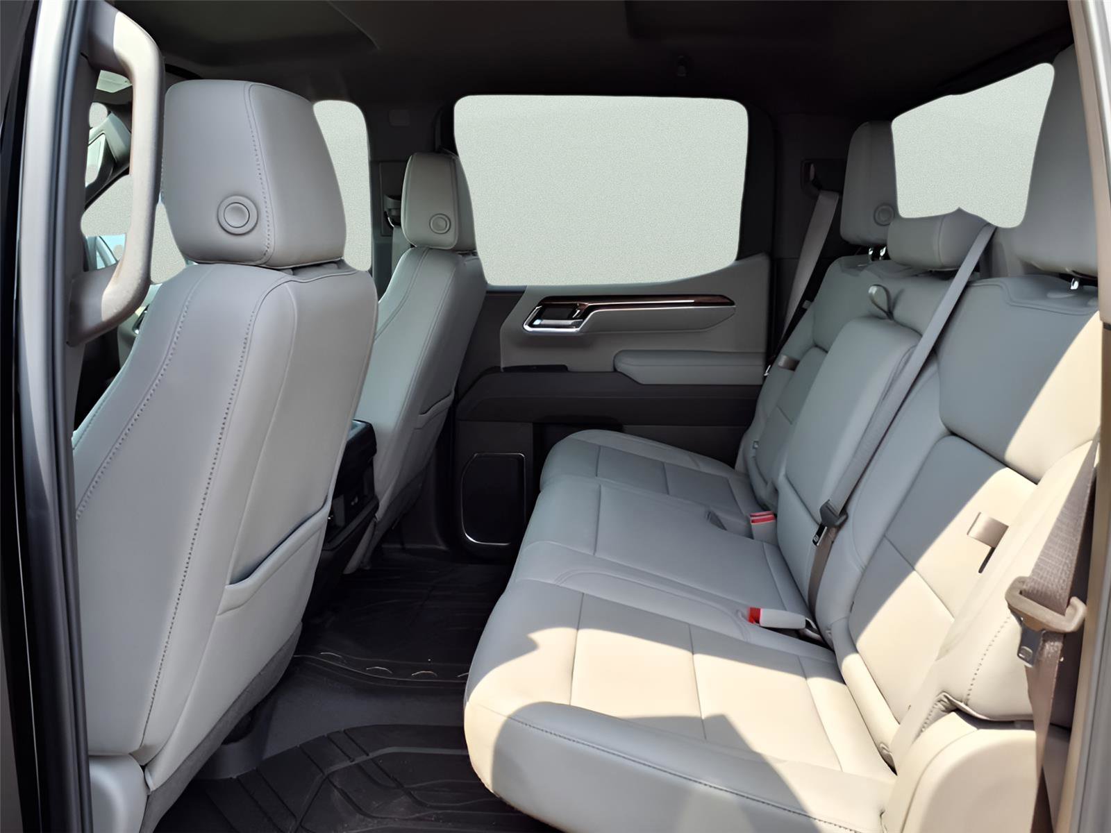 New 2025 Chevrolet Silverado 1500 LT w/ Leather Package image 10