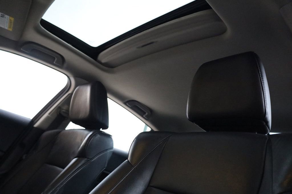 Used 2015 Acura ILX image 17