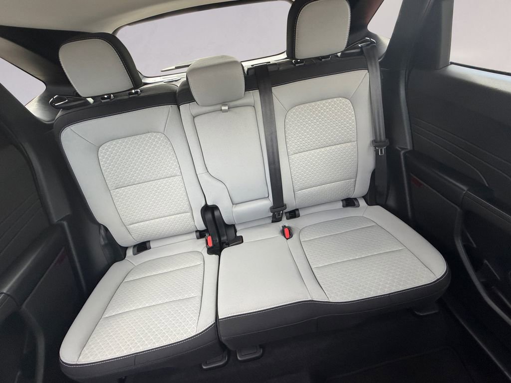 Used 2024 Ford Escape Active image 18