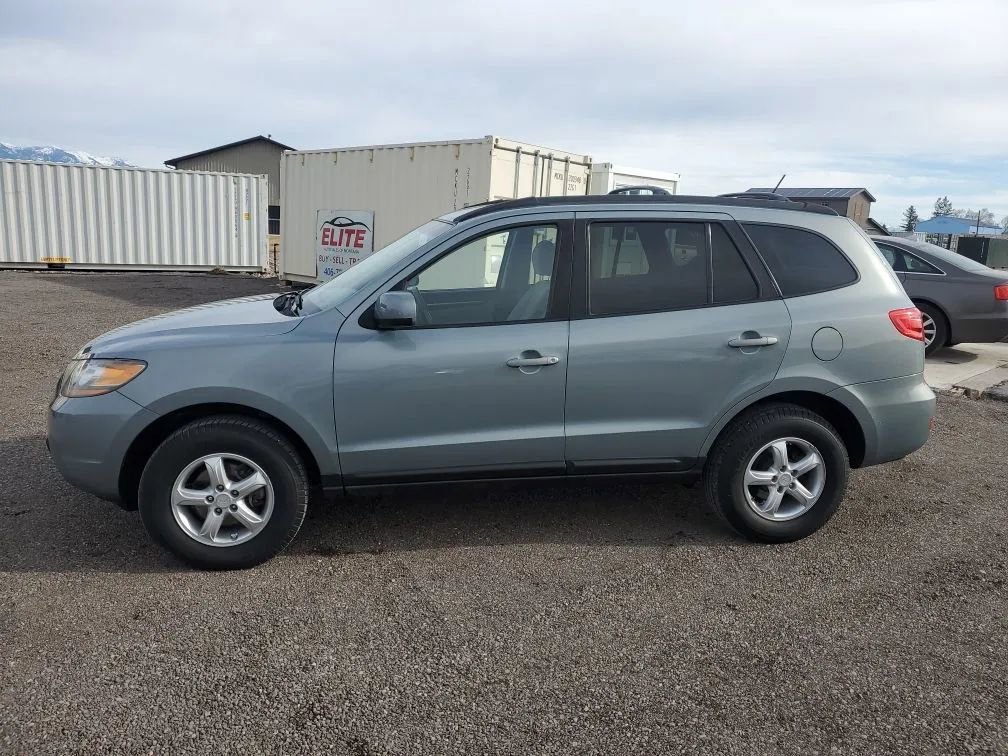 Used 2008 Hyundai Santa Fe GLS image 2