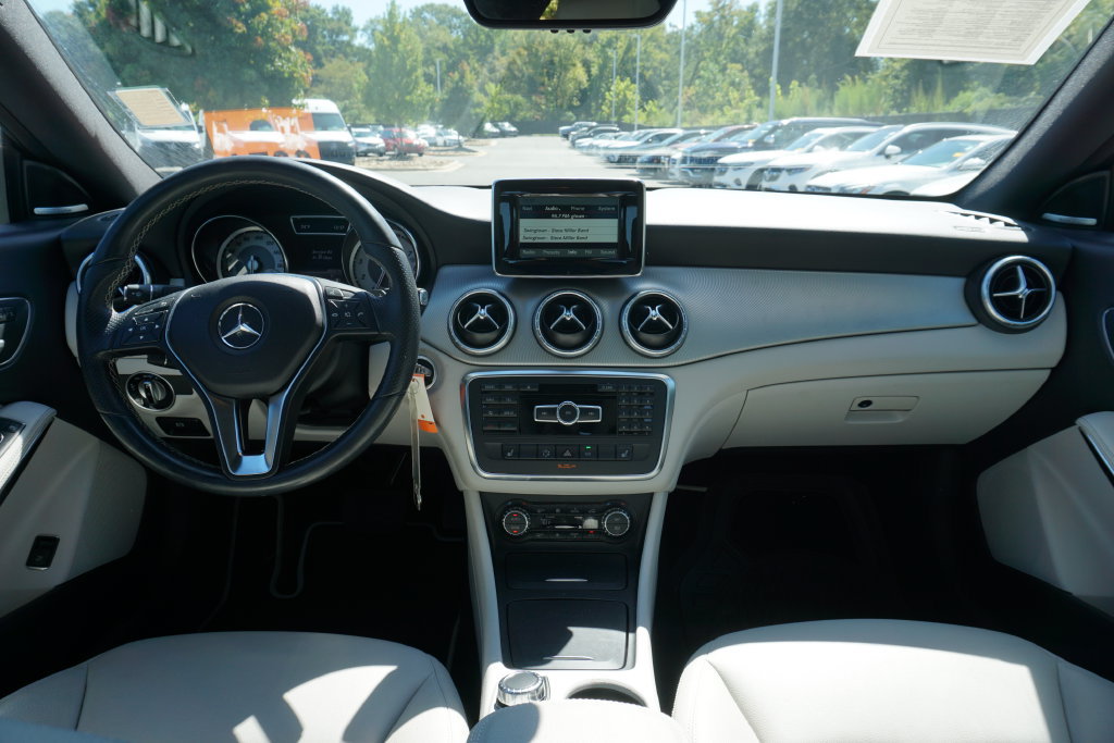 Used 2014 Mercedes-Benz CLA 250 image 20